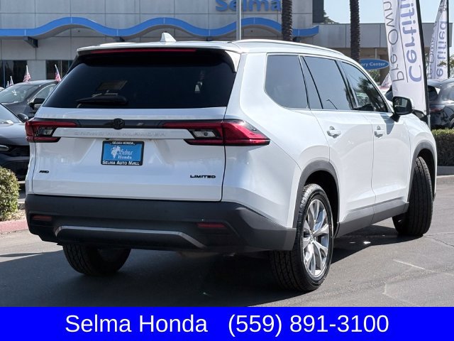 Used 2024 Toyota Grand Highlander AWD image 5