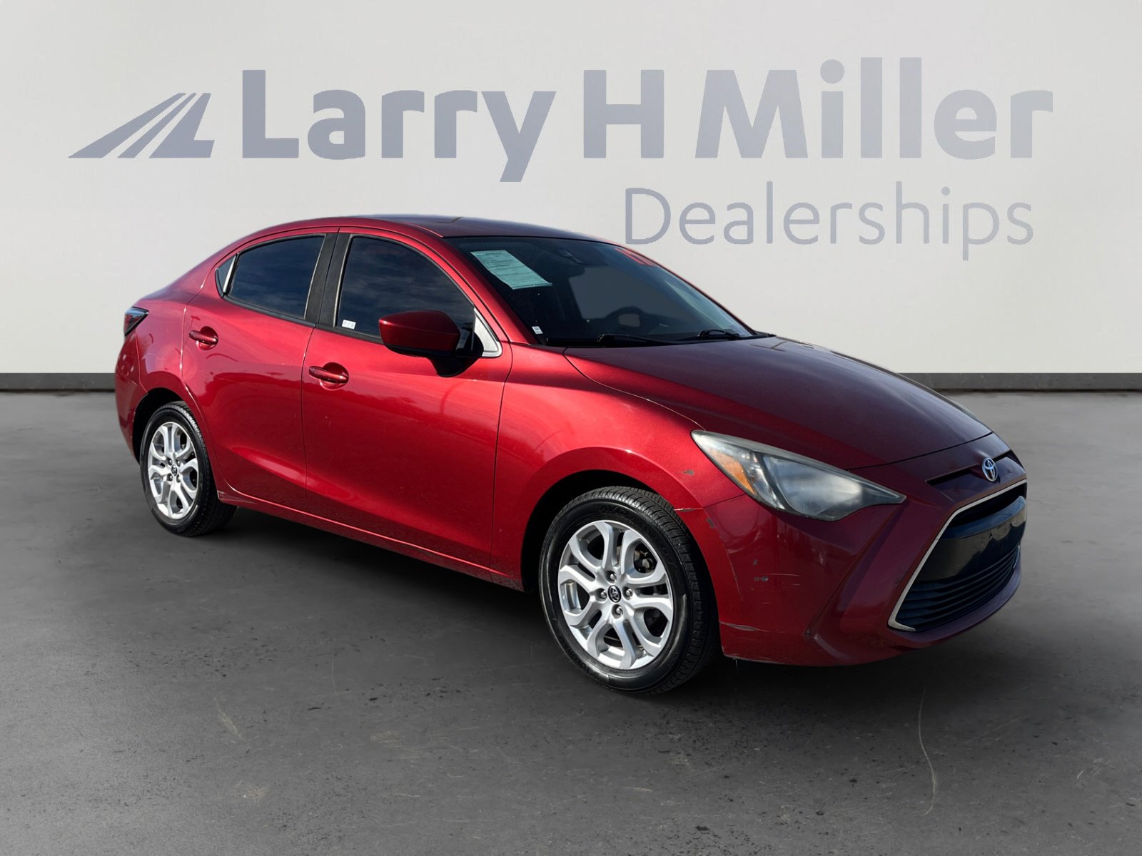 Used 2017 Toyota Yaris iA image 7