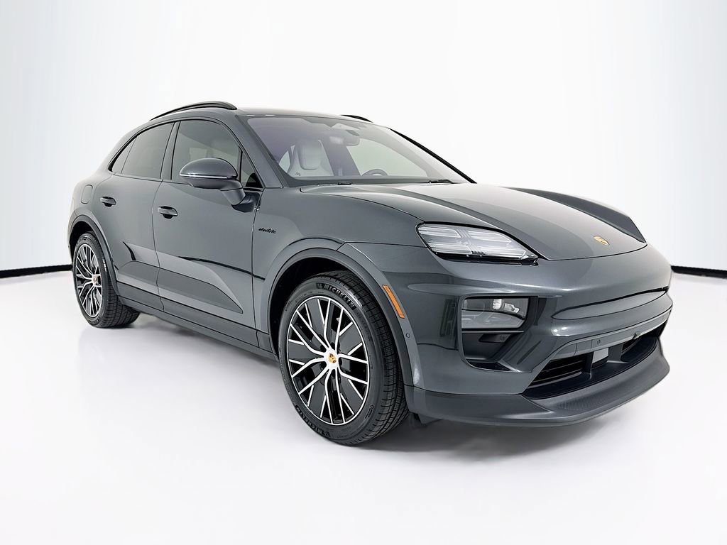 New 2026 Porsche Macan Electric image 7