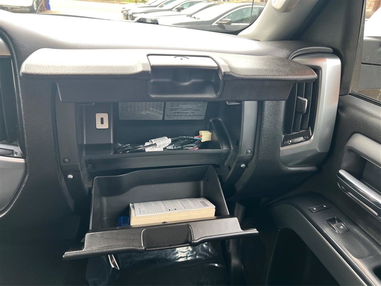 Used 2015 Chevrolet Silverado 1500 LT w/ All Star Edition AWD/4WD image 38