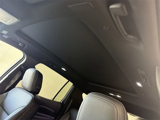 New 2026 Chevrolet Traverse LT w/ Sun and Wheel Package image 26