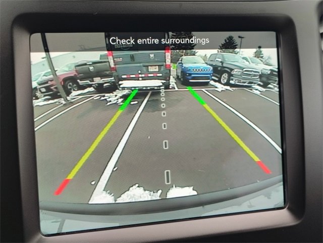 Used 2021 Jeep Cherokee Latitude Lux w/ Comfort/Convenience Group image 3