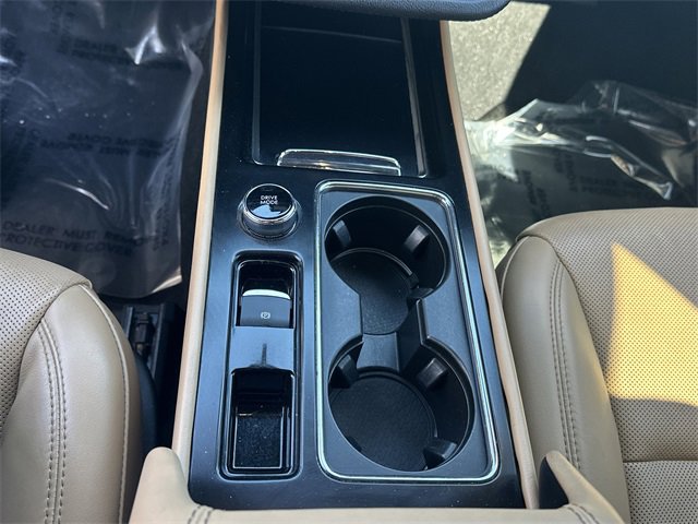 Certified 2020 Lincoln Corsair Reserve w/ Equipment Group 201A image 19