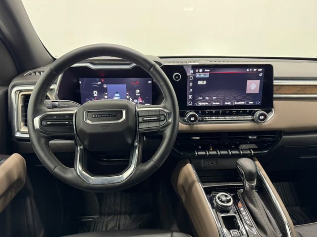 Used 2025 GMC Canyon Denali w/ LPO, Denali Black Edition AWD/4WD image 3