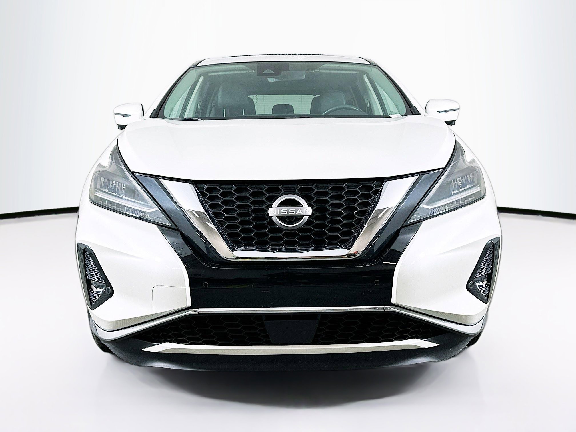 Used 2024 Nissan Murano SL image 2