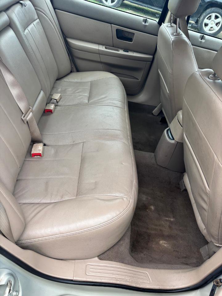 Used 2005 Mercury Sable LS image 21