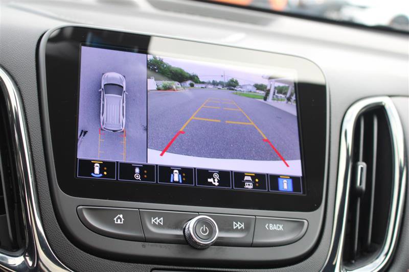 Used 2023 Chevrolet Equinox RS w/ RS Leather Package image 19