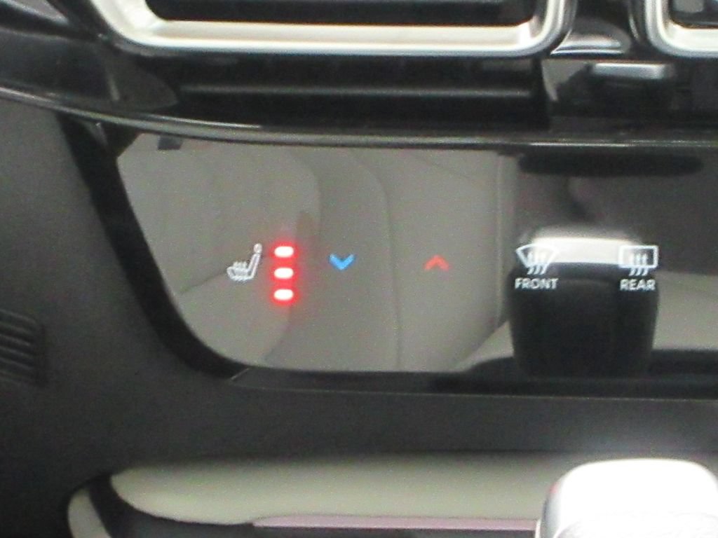 New 2026 Nissan Sentra SL w/ Floor Mat Package FWD image 16