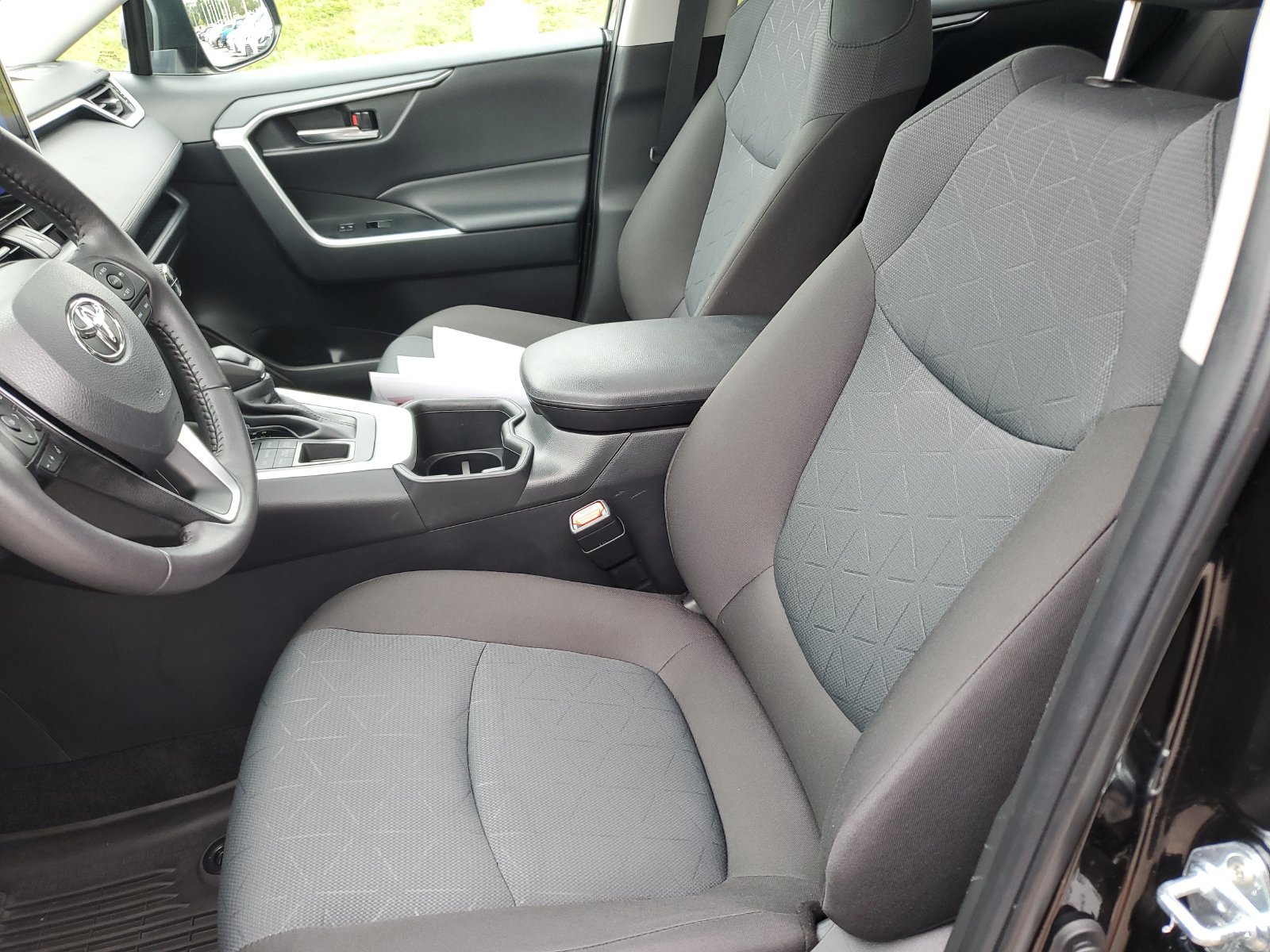 Certified 2025 Toyota RAV4 XLE w/ Convenience Package AWD/4WD image 17