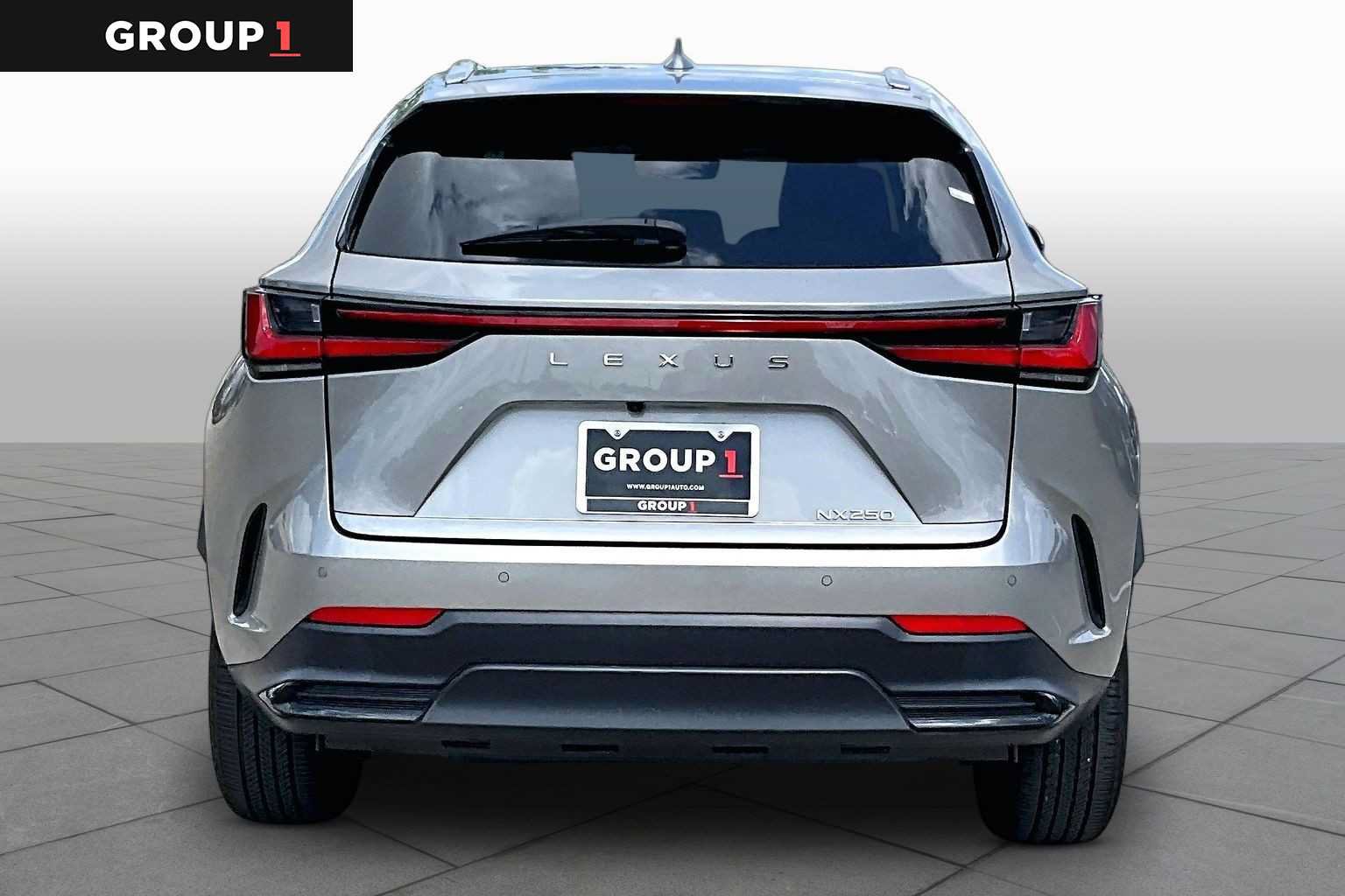 Certified 2025 Lexus NX 250 FWD w/ Towing Package (2000 Lbs) image 5