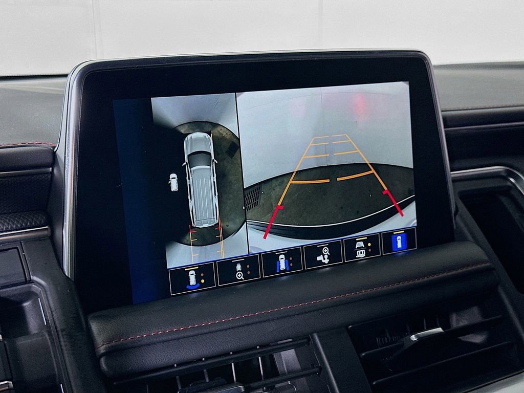 Used 2022 Chevrolet Suburban RST w/ Sport Performance Package image 10