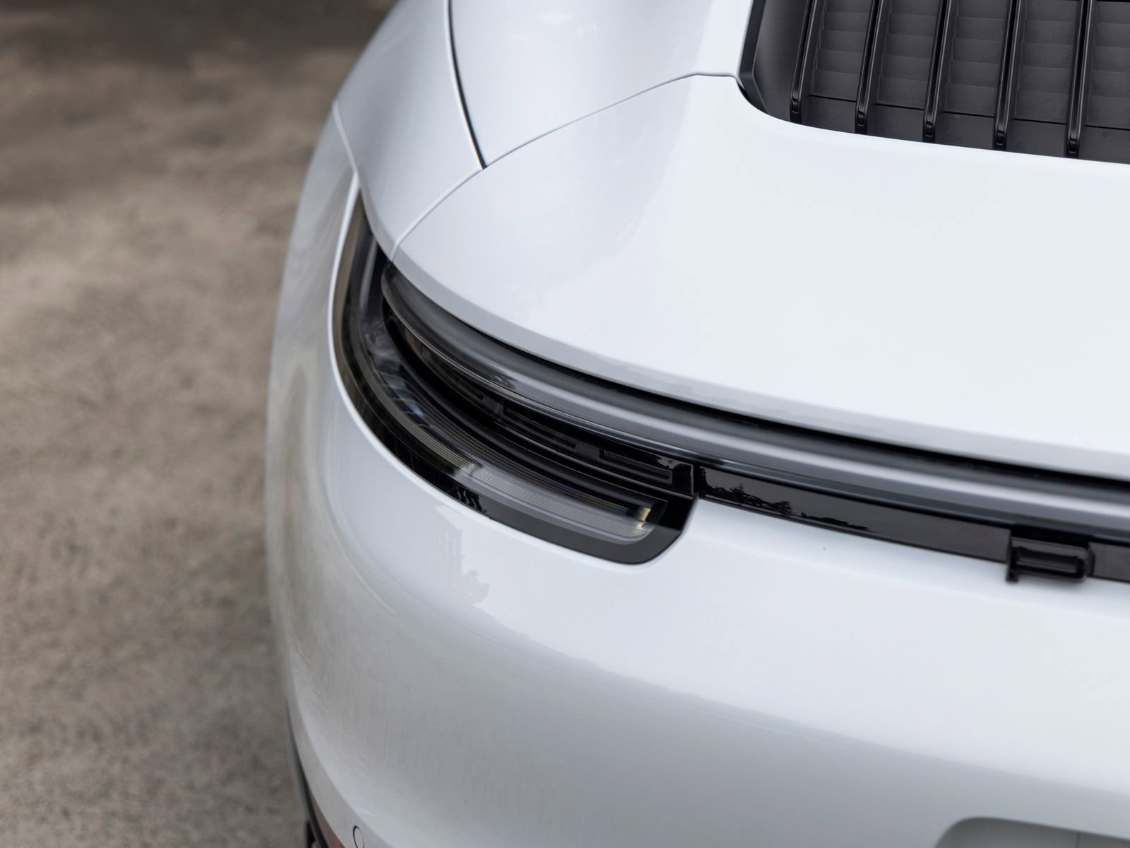 Certified 2022 Porsche 911 Targa 4 GTS AWD/4WD image 19