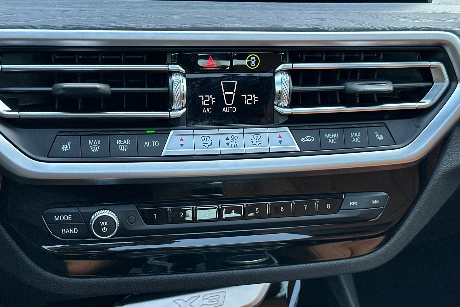 Used 2024 BMW X3 sDrive30i w/ M Sport Package RWD image 20