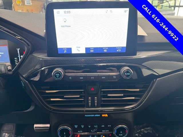 Used 2023 Ford Escape ST-Line image 19