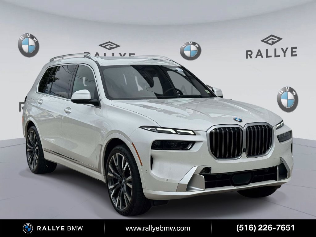 Certified 2024 BMW X7 xDrive40i AWD/4WD image 1