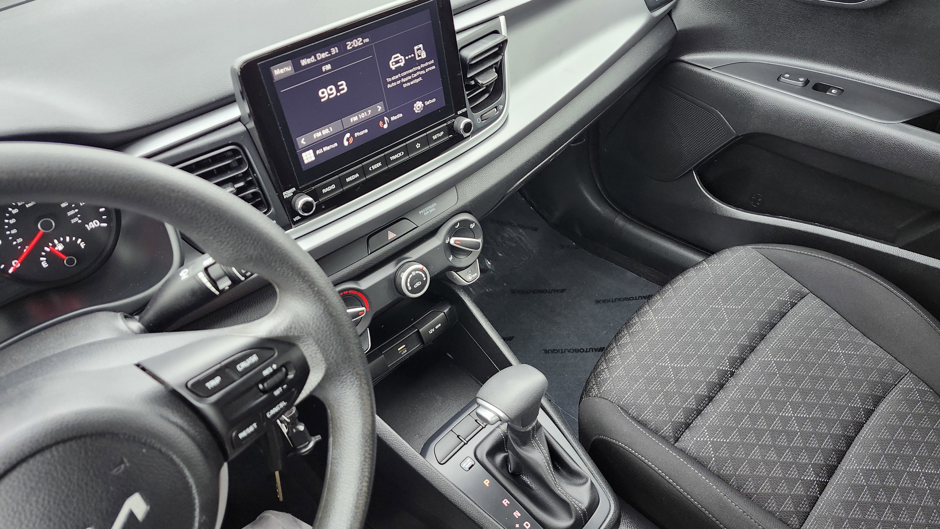 Used 2023 Kia Rio S image 26