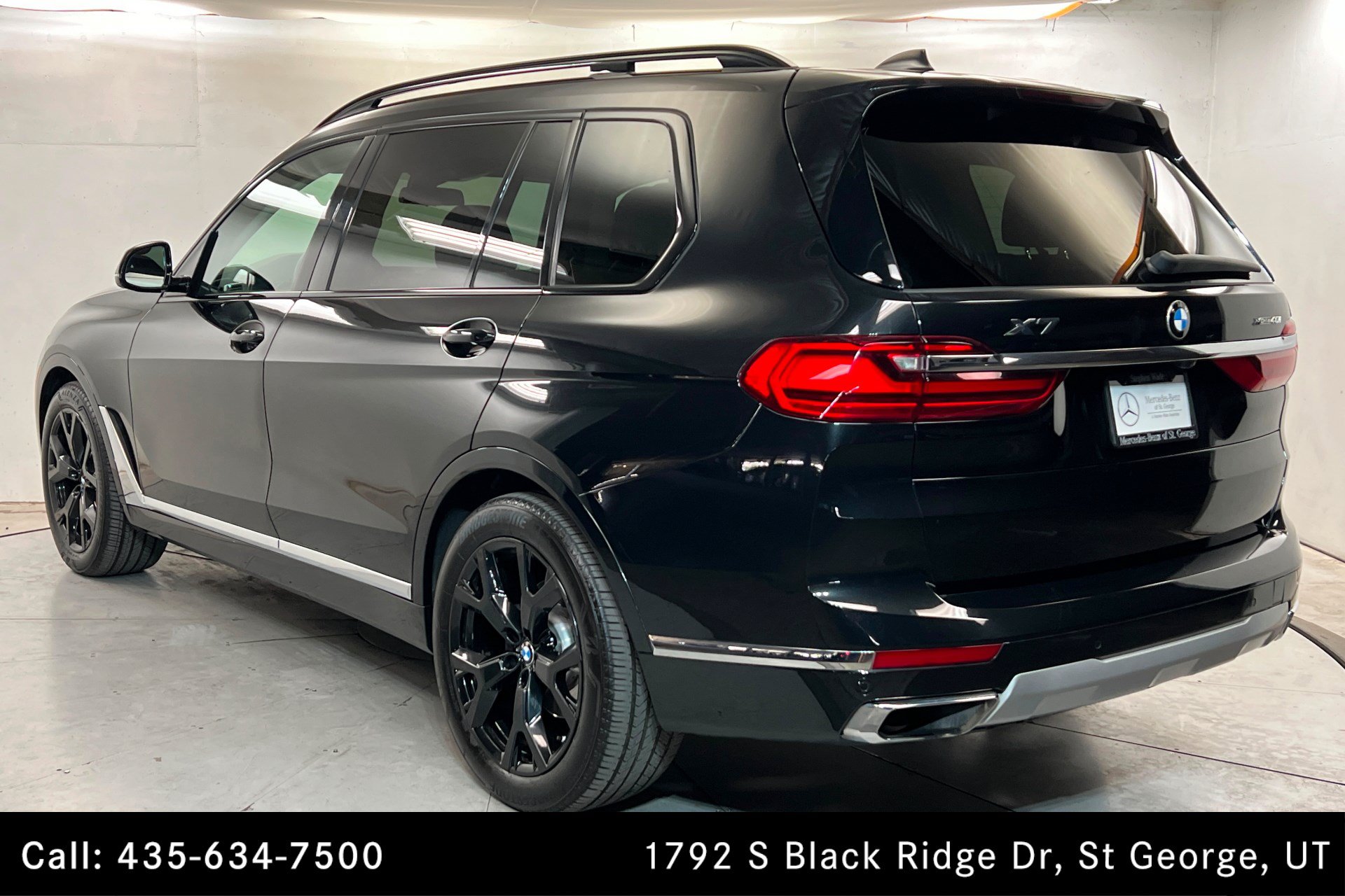 Used 2021 BMW X7 xDrive40i w/ Premium Package AWD/4WD image 3