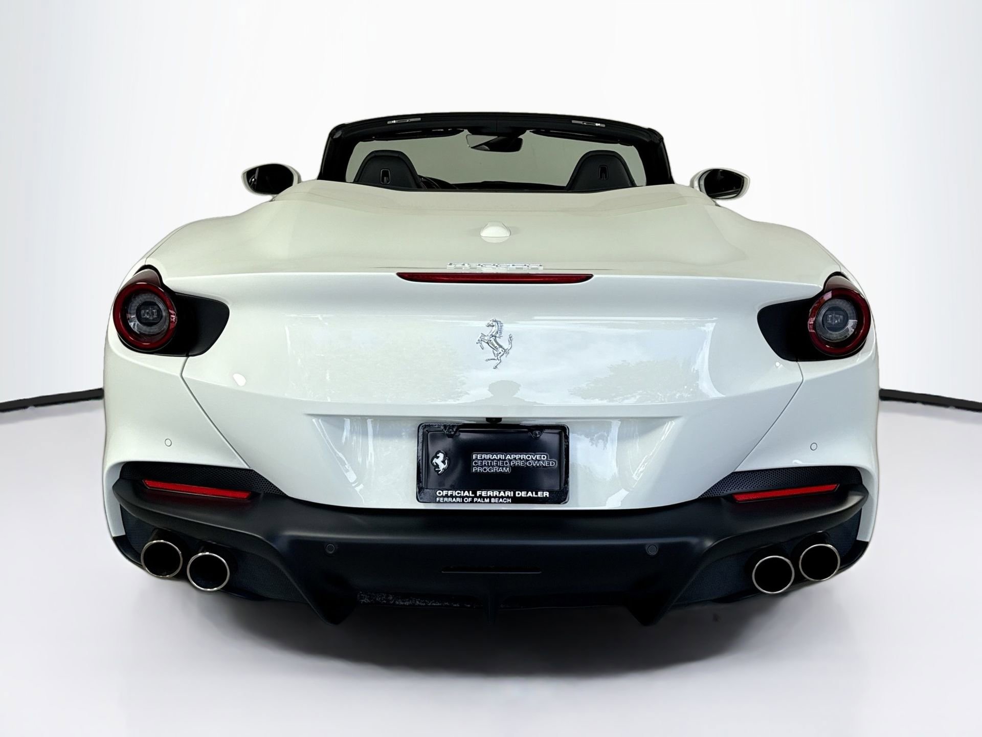 Certified 2022 Ferrari Portofino M RWD image 6