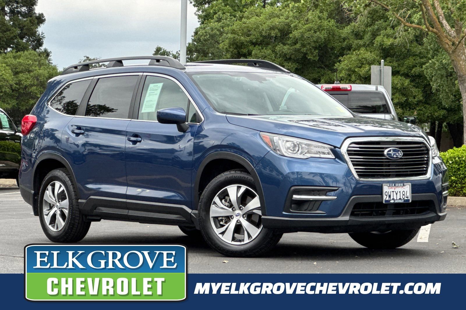 Used 2022 Subaru Ascent Premium w/ Convenience Package AWD/4WD image 1
