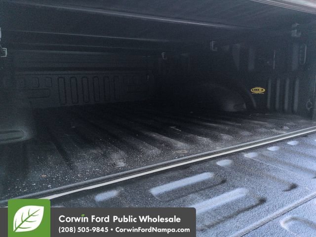 Used 2017 Ford F150 XLT w/ Equipment Group 302A Luxury AWD/4WD image 28