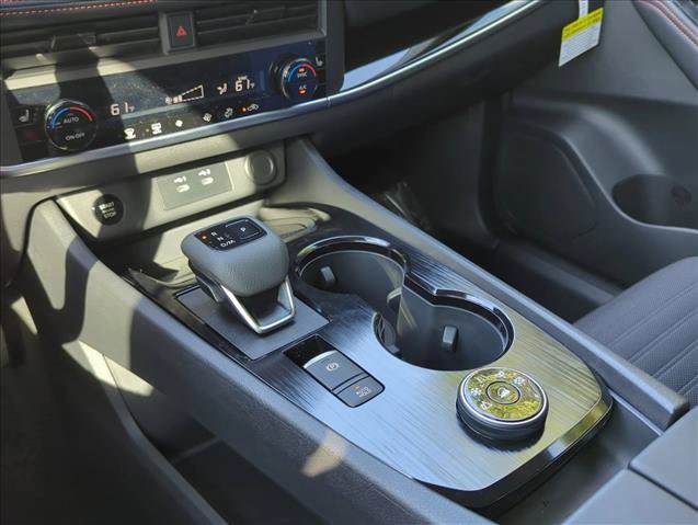 New 2026 Nissan Rogue SV AWD/4WD image 14
