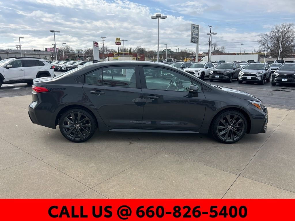 Certified 2025 Toyota Corolla SE w/ Convenience Package image 5