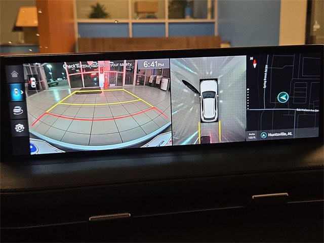 Used 2023 Genesis GV70 2.5T w/ Sport Prestige Package image 17