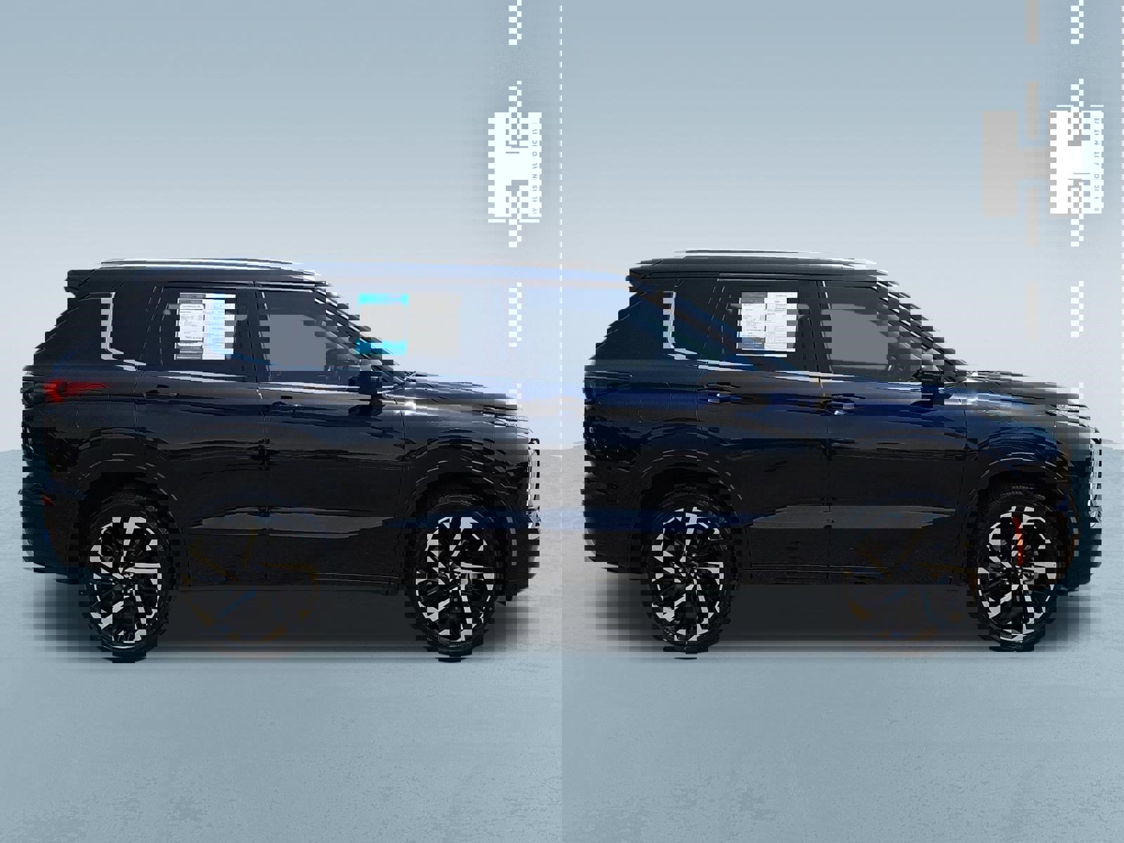 Used 2022 Mitsubishi Outlander SEL AWD/4WD image 2