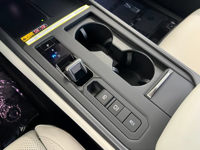 New 2026 Lexus ES 500e AWD/4WD image 28