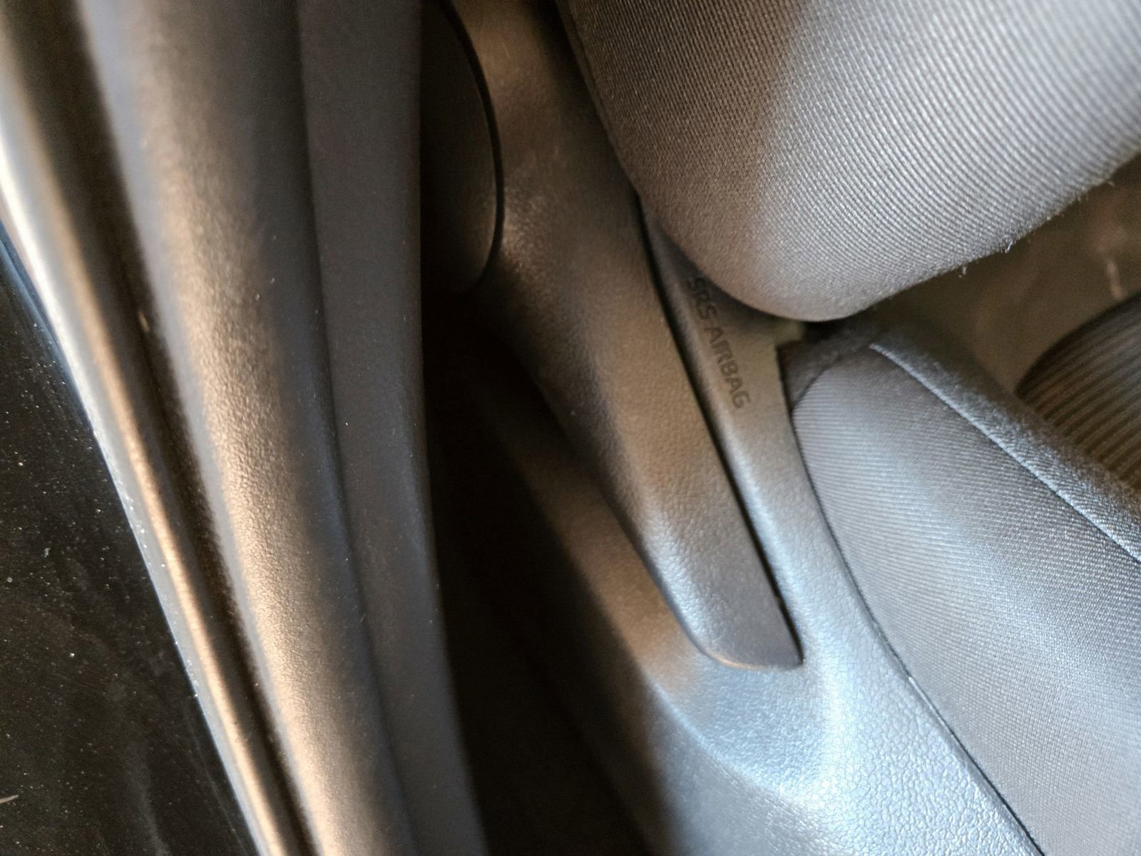 Used 2021 Toyota RAV4 LE image 24