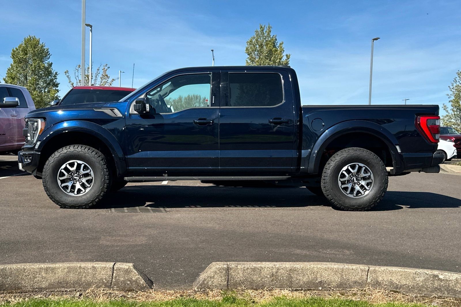 Used 2022 Ford F150 Raptor w/ Equipment Group 801A High image 7