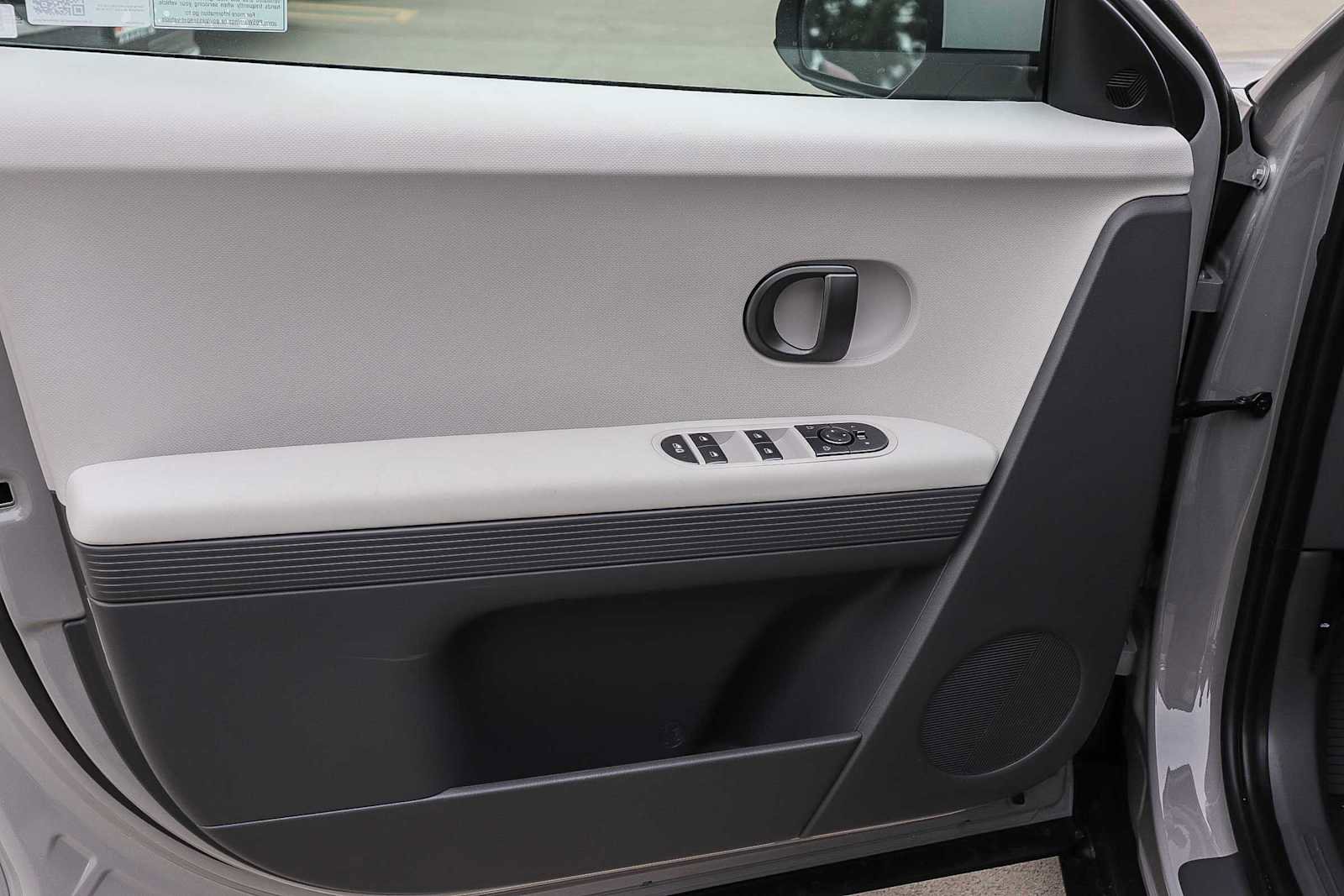 New 2026 Hyundai Ioniq 5 SEL image 23