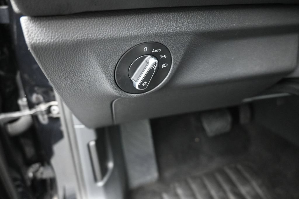 Used 2025 Volkswagen Jetta S FWD image 13