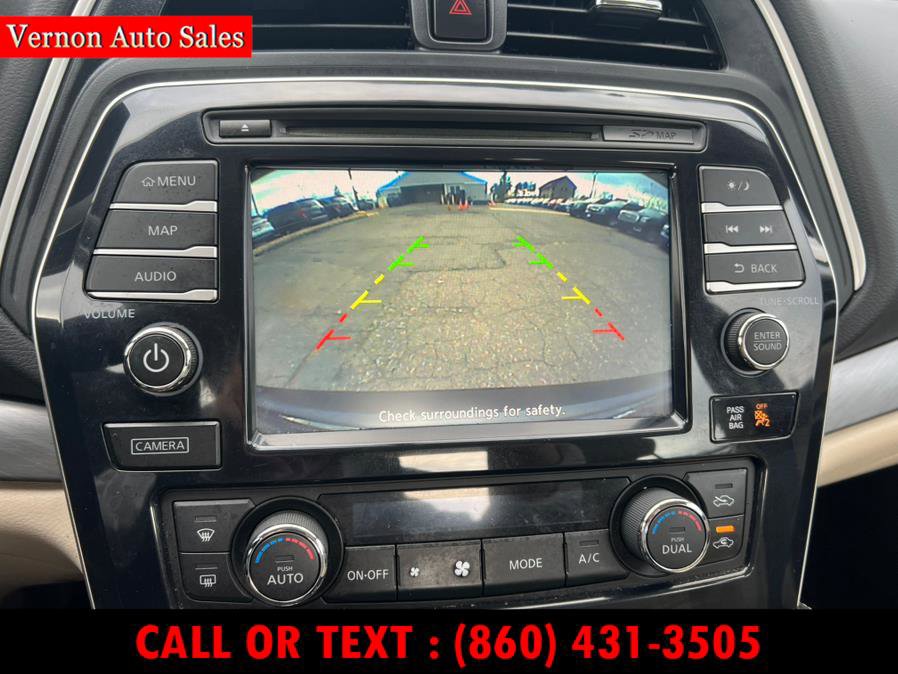 Used 2017 Nissan Maxima 3.5 SV image 21