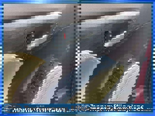 Used 2021 Toyota Highlander Platinum AWD/4WD image 18