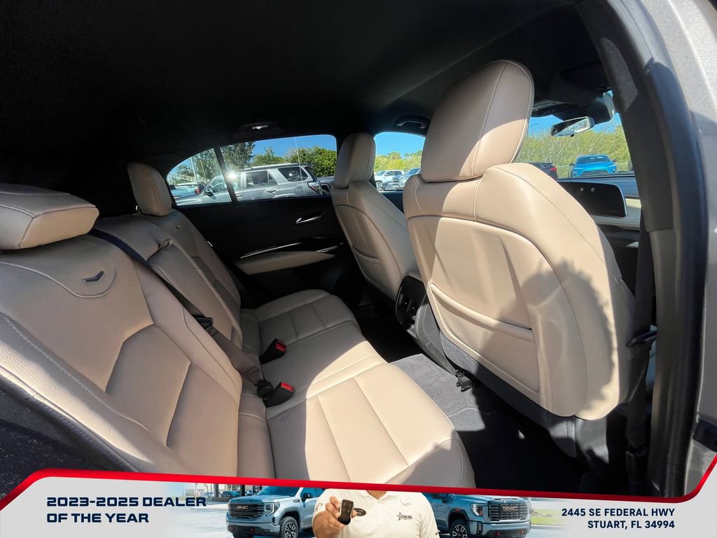 Used 2024 Cadillac XT4 Luxury image 18
