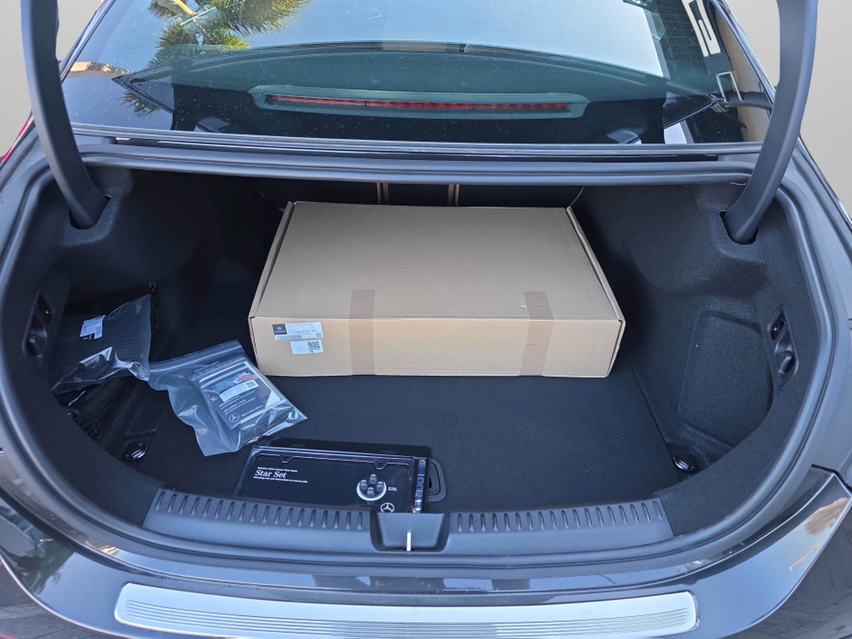 New 2026 Mercedes-Benz E 450 4MATIC Sedan image 28