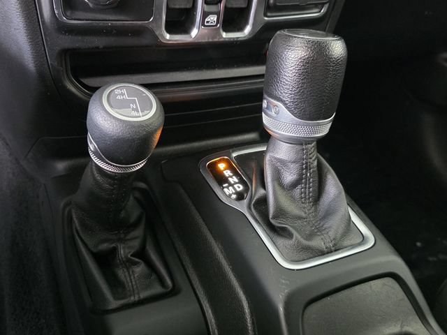 Used 2023 Jeep Wrangler Unlimited Sport AWD/4WD image 21