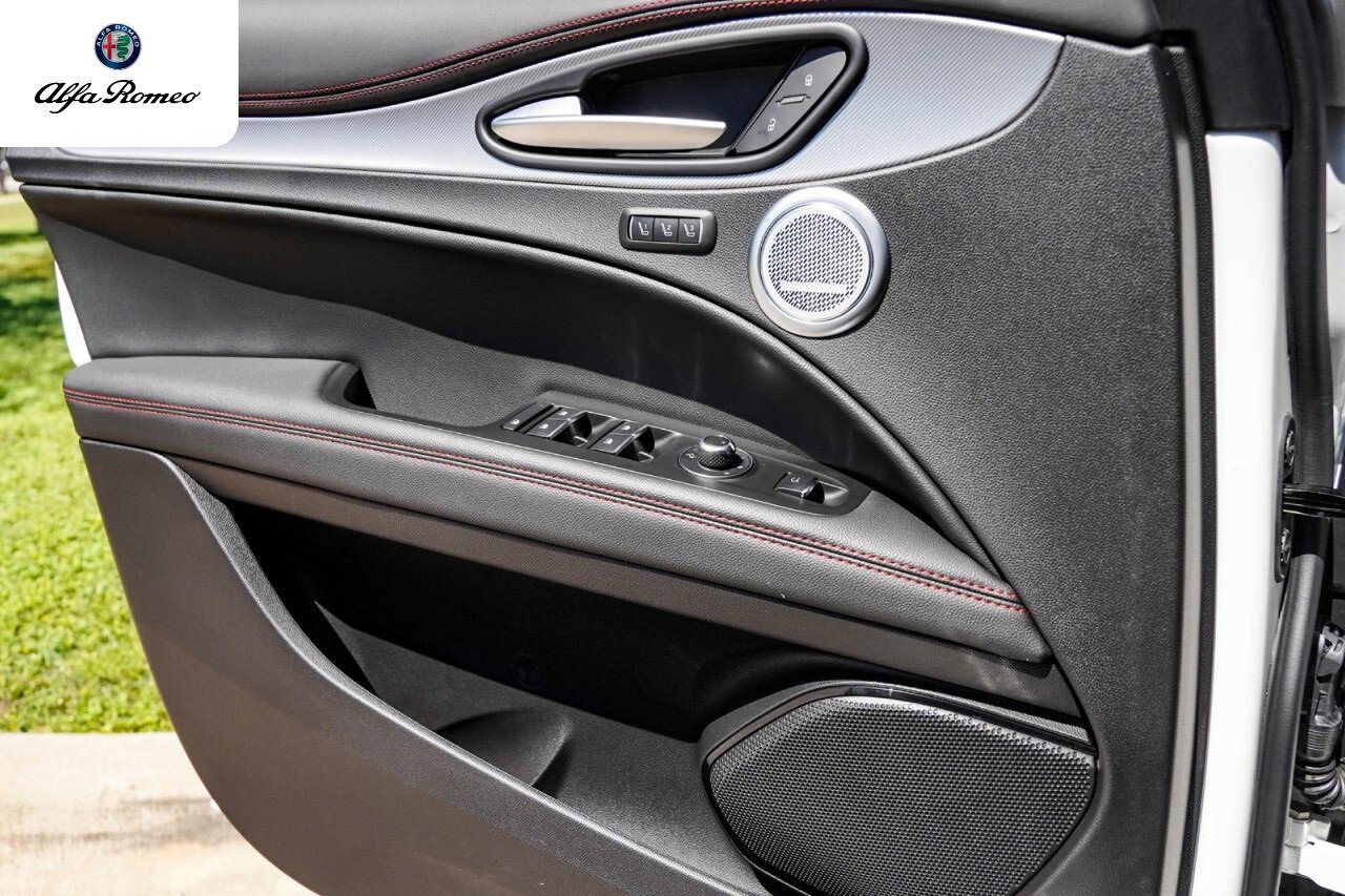 New 2025 Alfa Romeo Stelvio Tributo Italiano w/ Active Assist Plus Package image 20