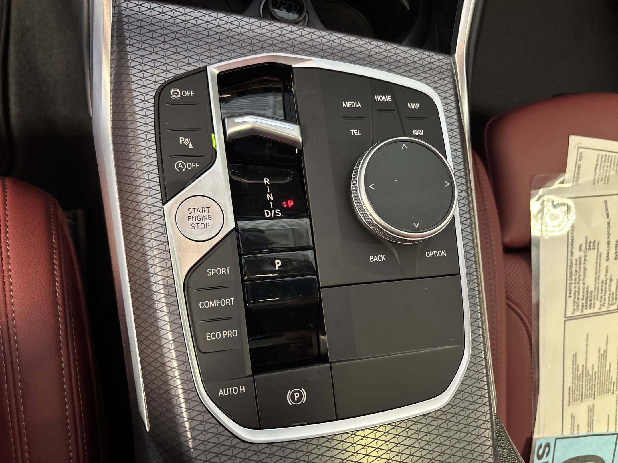 Used 2025 BMW 330i Sedan w/ M Sport Package image 17