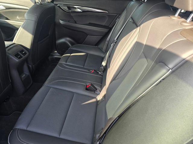 Used 2023 Buick Envision Essence FWD image 12