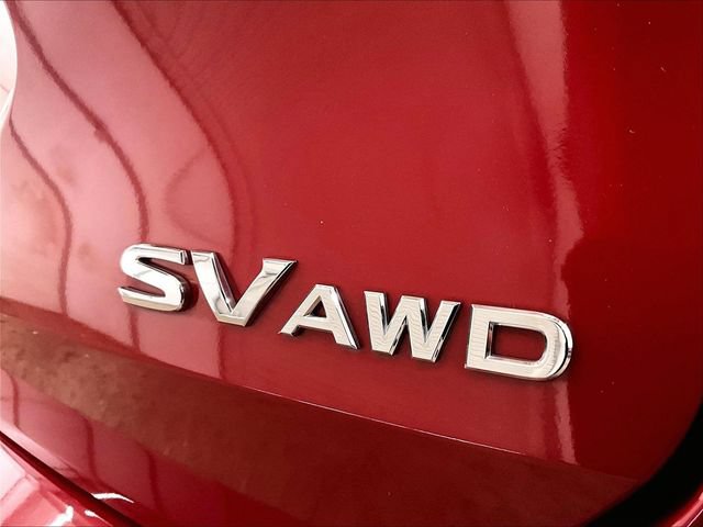 Used 2017 Nissan Rogue SV AWD/4WD image 13