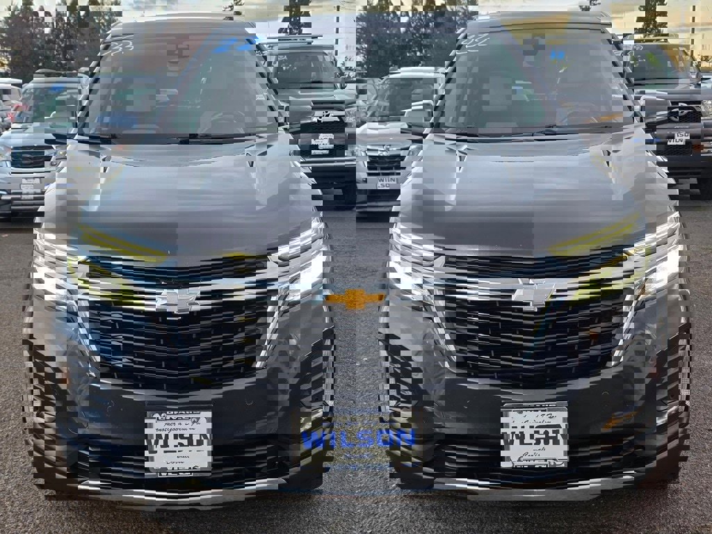 Used 2022 Chevrolet Equinox LT image 3