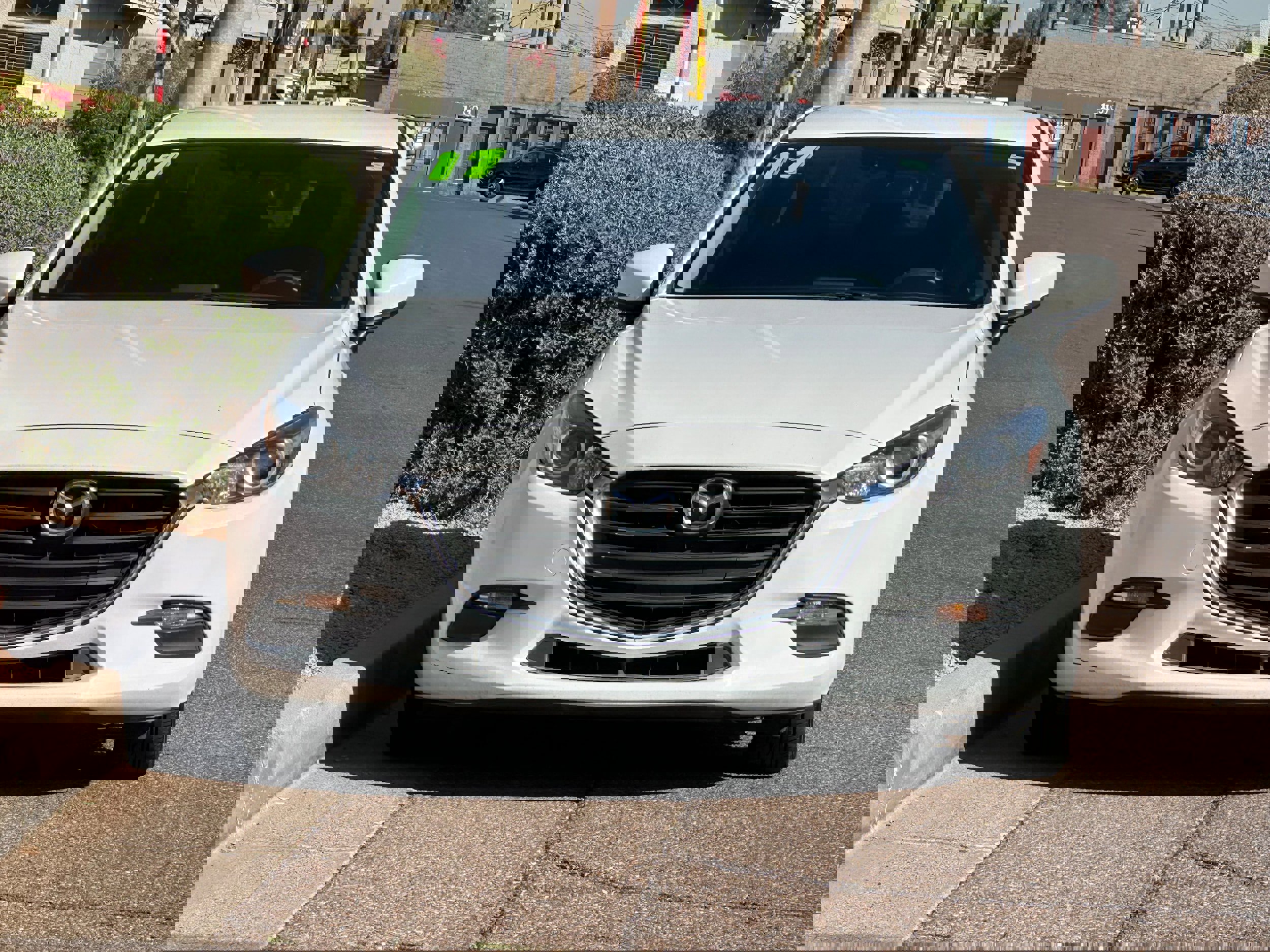 Used 2017 MAZDA MAZDA3 Sport image 2