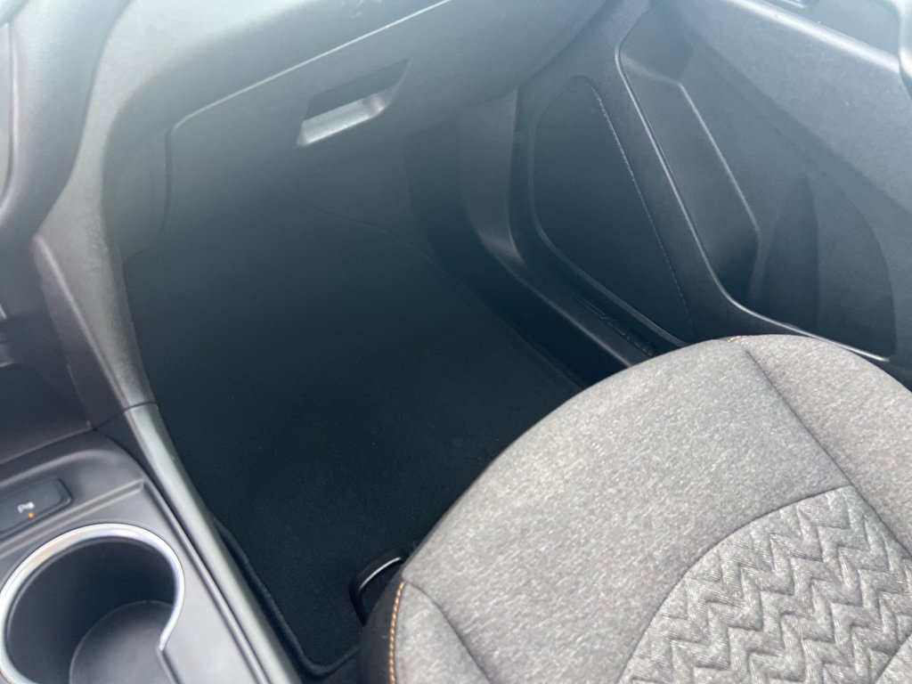 Used 2024 Chevrolet Equinox LT image 18