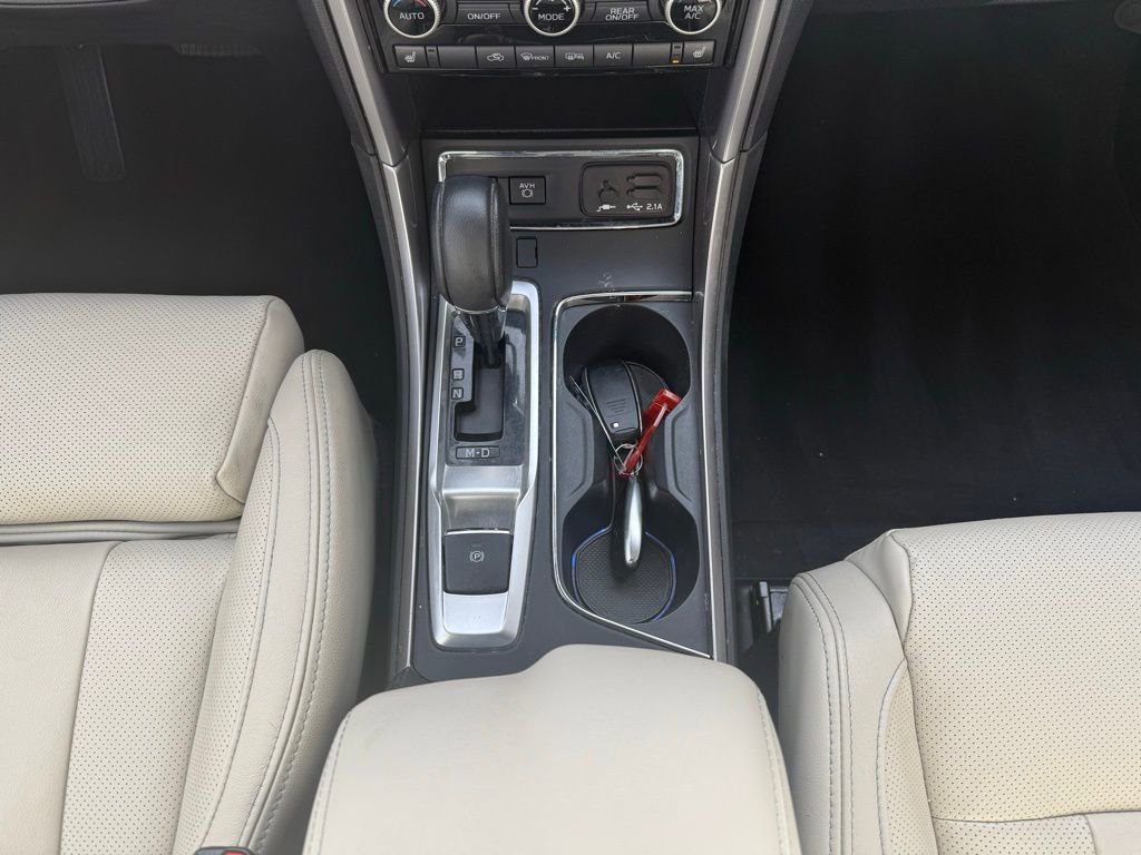 Used 2022 Subaru Ascent Limited w/ Technology Package image 18