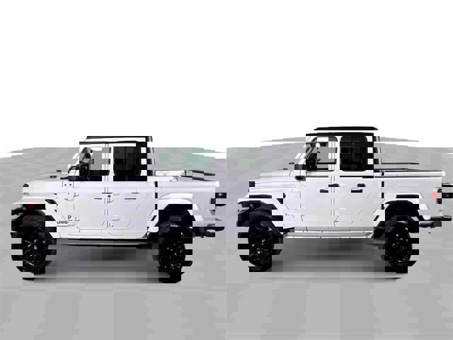 Used 2023 Jeep Gladiator Overland image 5
