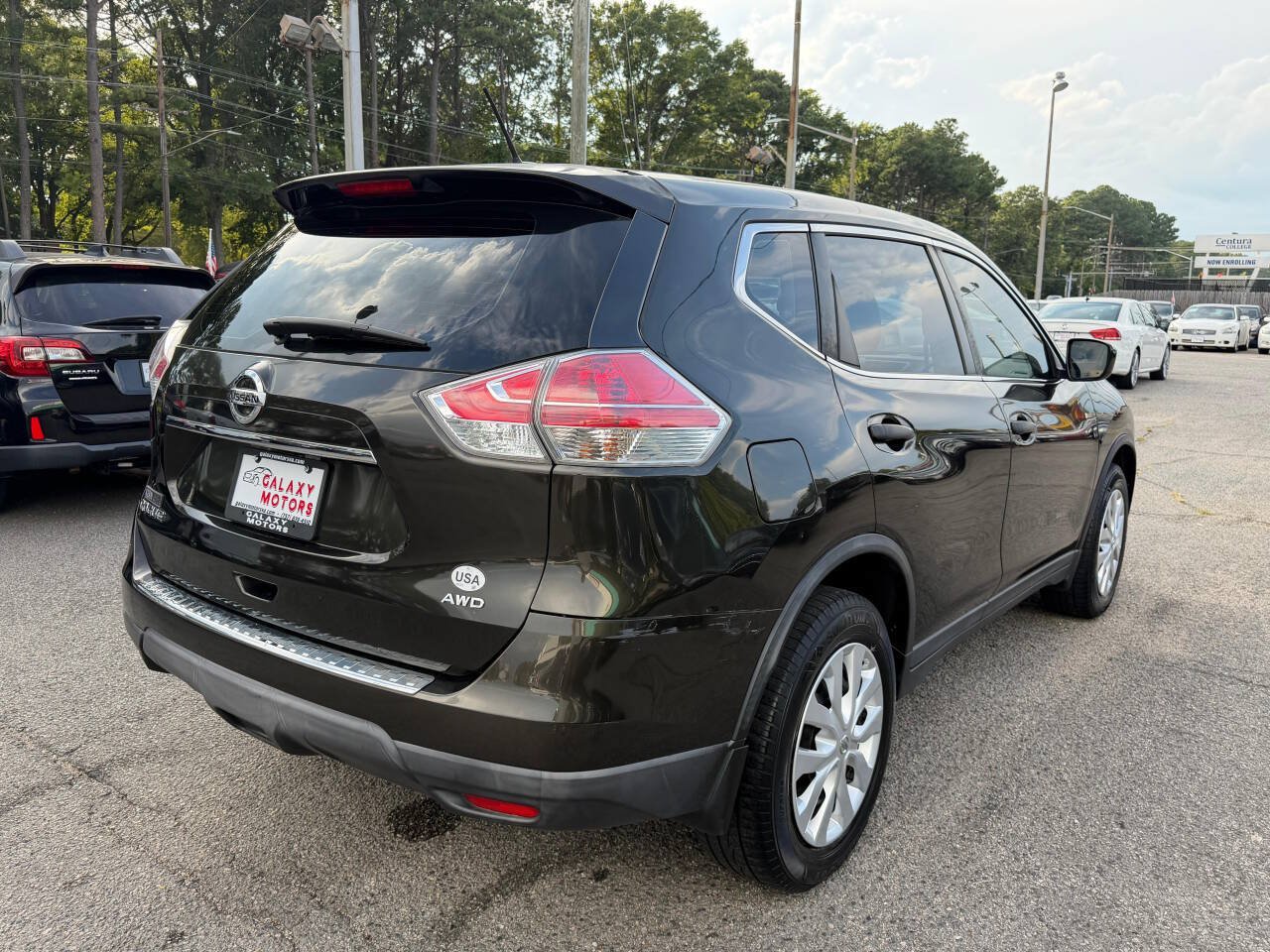 Used 2016 Nissan Rogue S AWD/4WD image 7