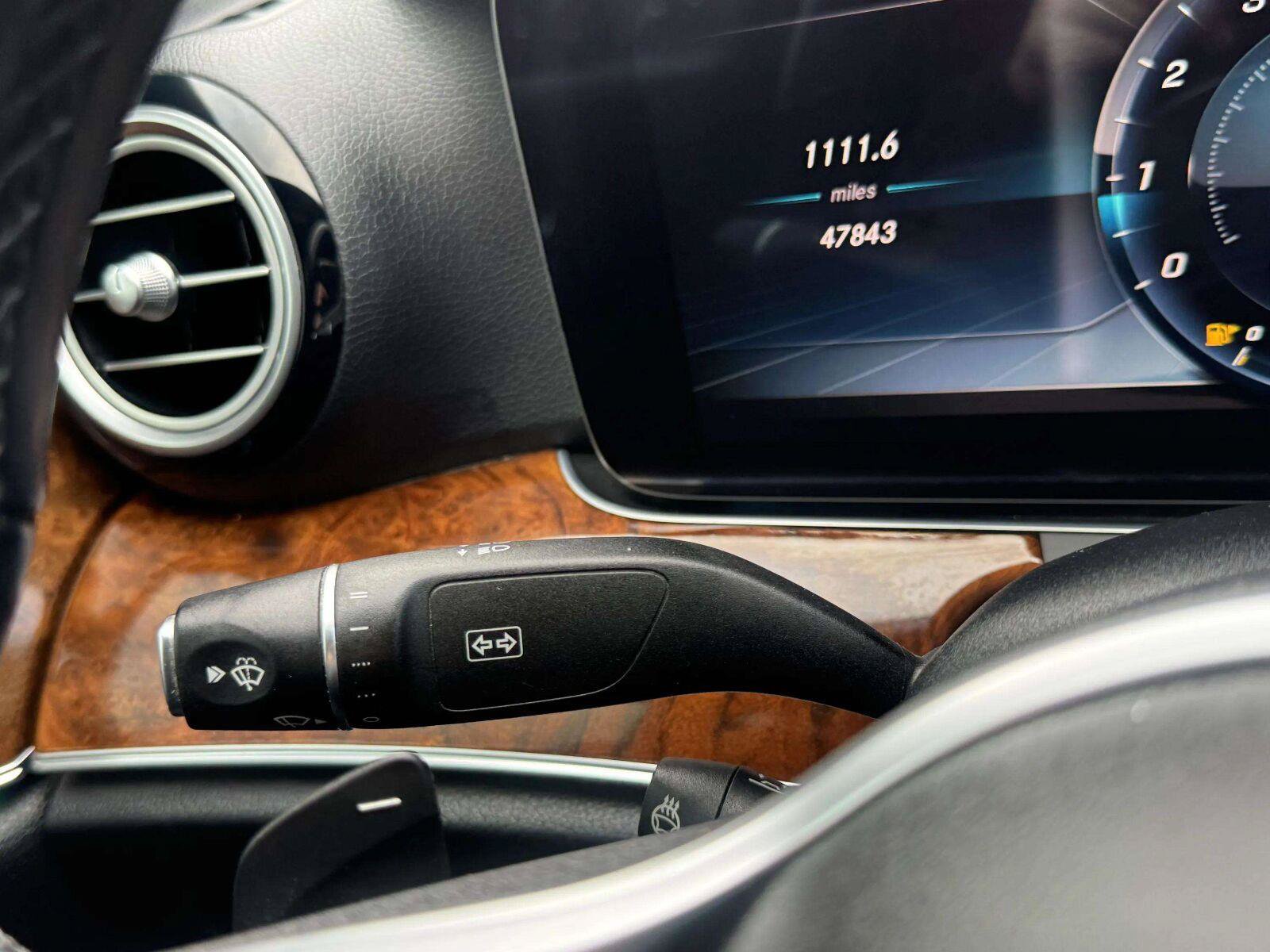 Used 2020 Mercedes-Benz E 350 4MATIC Sedan image 21