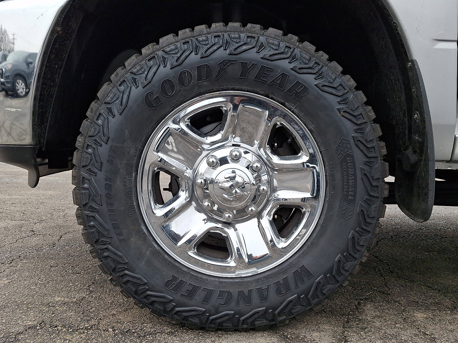 Used 2016 RAM 2500 Tradesman w/ Chrome Appearance Group image 28